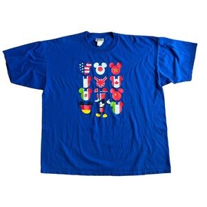 Vtg Disney WDW Epcot World Showcase T-Shirt Mickey Head Flags Size XL Blue